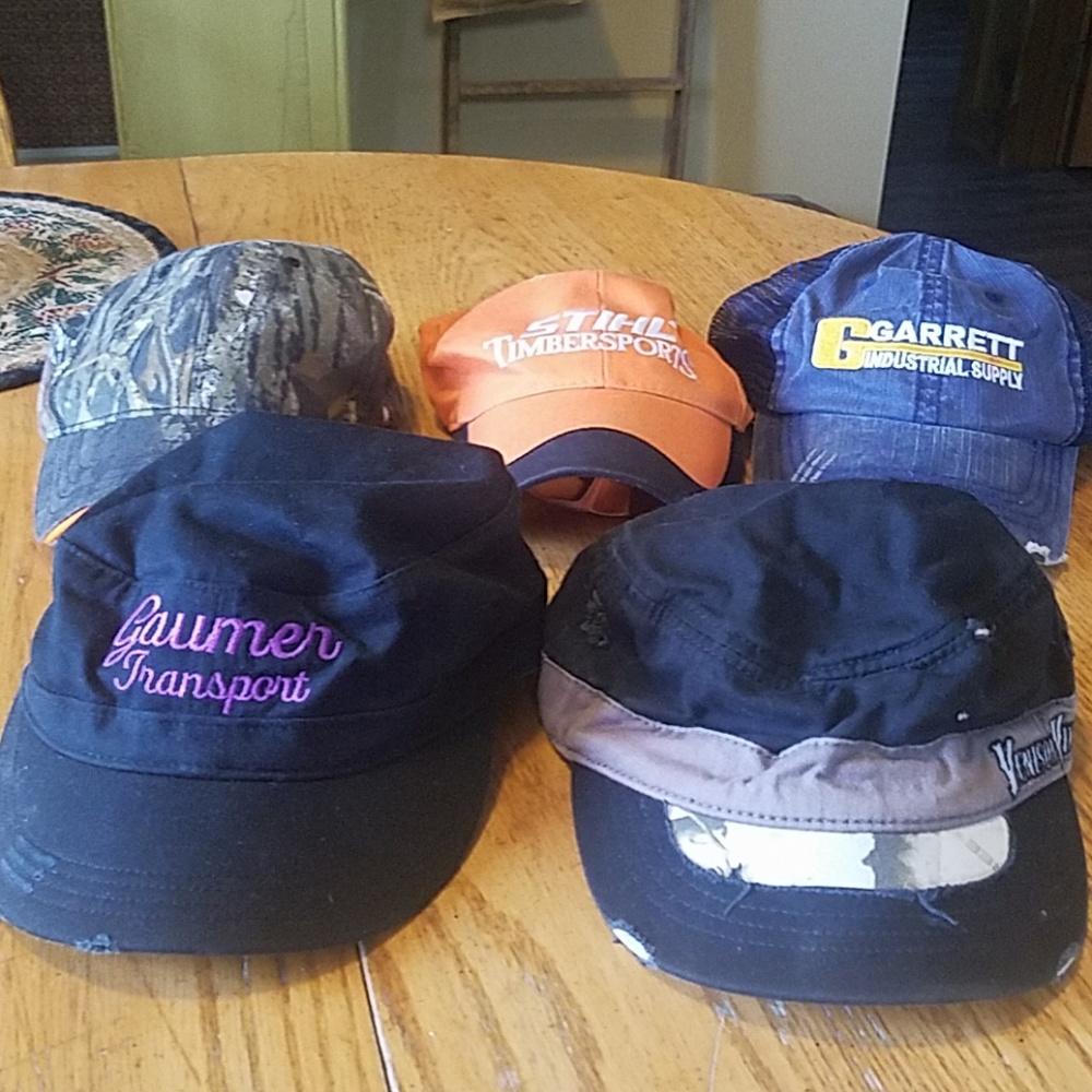 Lot of Mens and Womens Hats